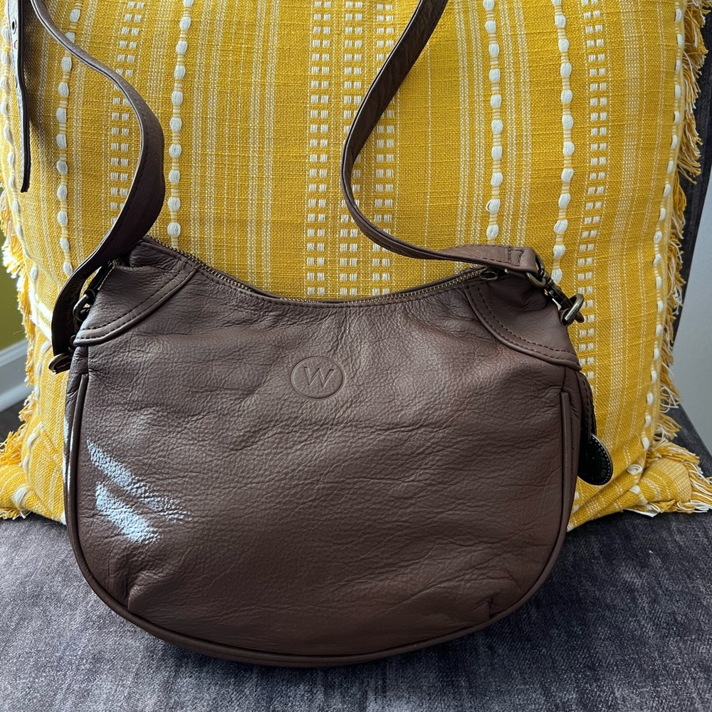 Wanderers Travel Co. THE SANTORINI CROSSBODY NEW without tags